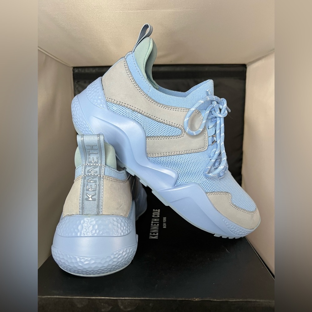 Kenneth Cole Women’s Sneakers Size 8.5